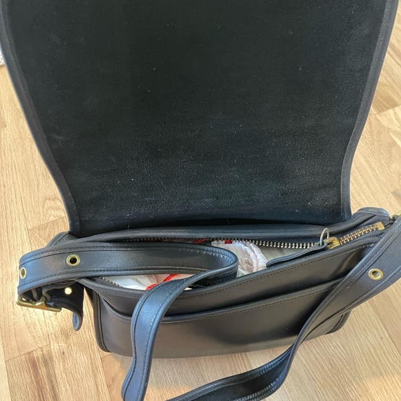 😍90s RARE COACH Vintage City Bag Black Leather Crossbody Shoulder Purse Bag🤍 - Picture 6 of 11